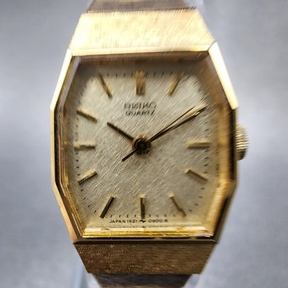 Seiko Watch Women 17mm Champagne Dial Gold Tone Octagon 14215530 New Battery1