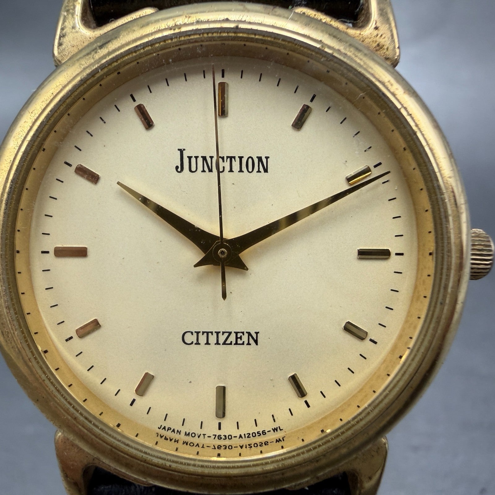 Citizen Junction Watch Unisex 32mm Champagne Dial Gold Tone Round New battery1