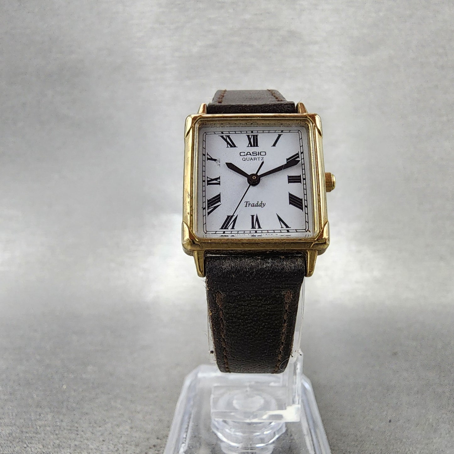 Casio Traddy Tank Watch Women 21mm White Dial Gold Tone Rectangle New Battery5