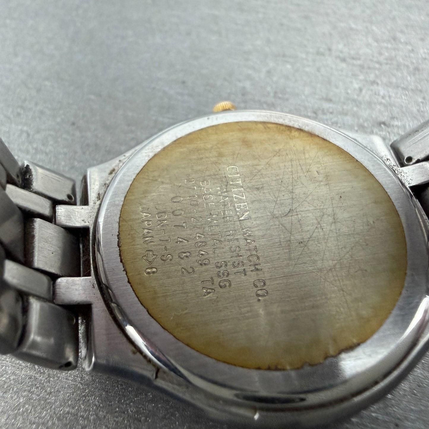 Citizen Exceed Watch Men 34mm White Dial Two Tone Date 2710-274849 New Battery9