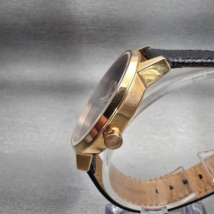 Nixon The Kensington Watch Men 37mm Black Dial Gold Tone Round New Battery2