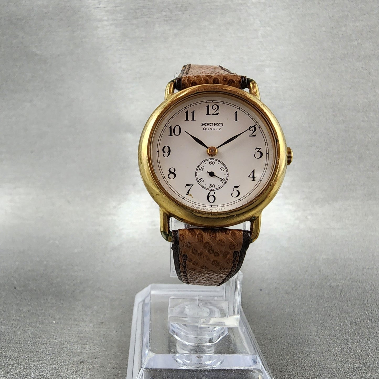 Seiko Watch Women 28mm White Dial Gold Tone Round 14280070 New Battery5