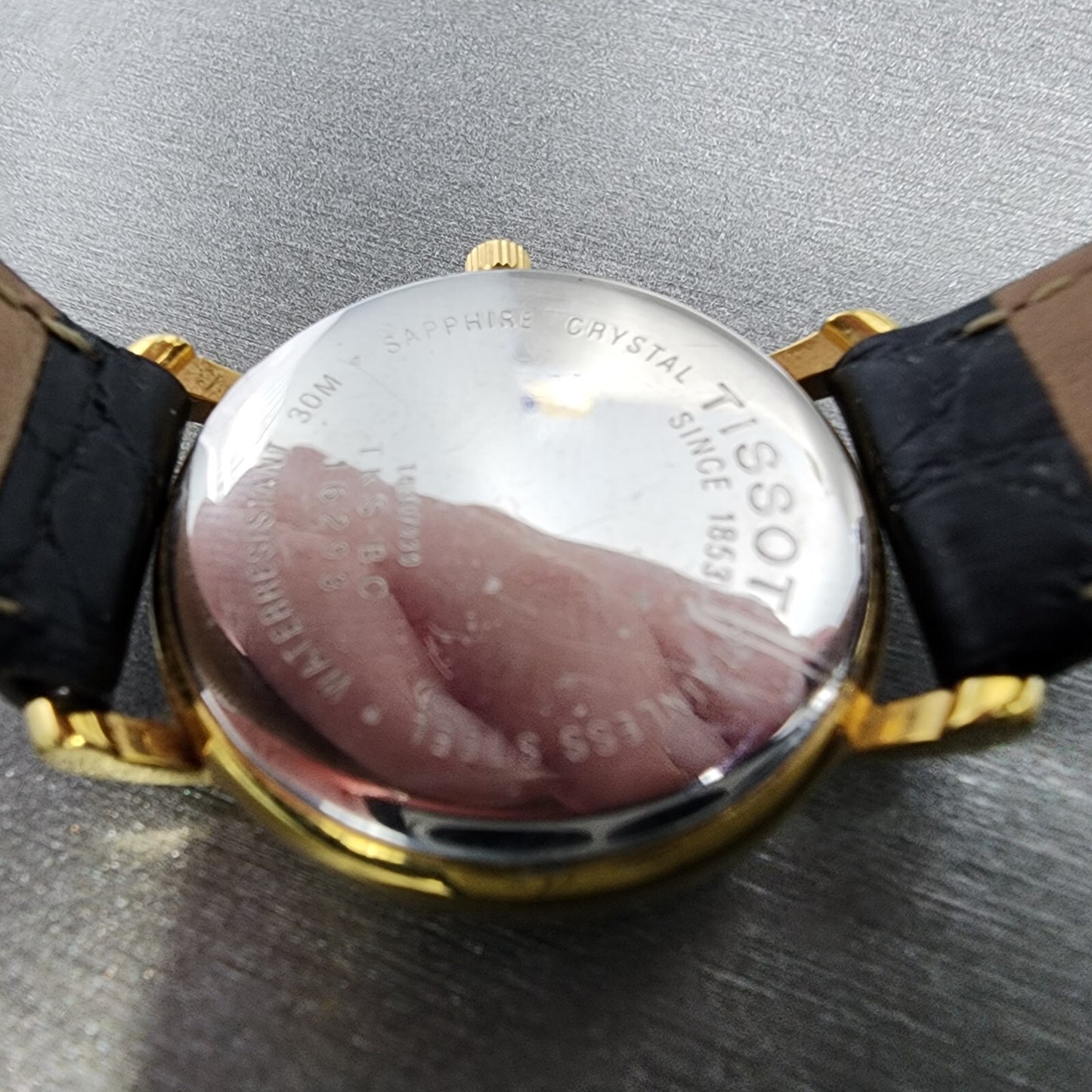 Tissot Watch Women 27mm White Dial Gold Tone Date Round T830/930 New Battery9