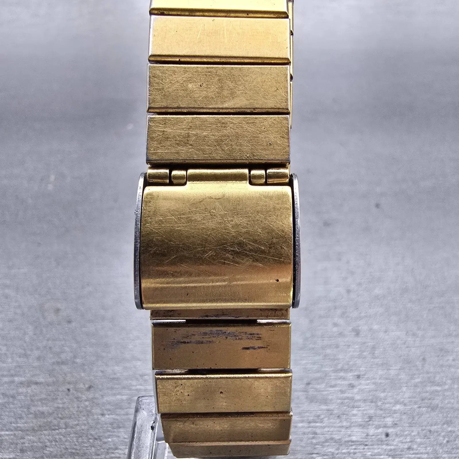 Seiko Watch Men 26mm White Dial Gold Tone Rectangle 5P30-5299 New Battery VTG7