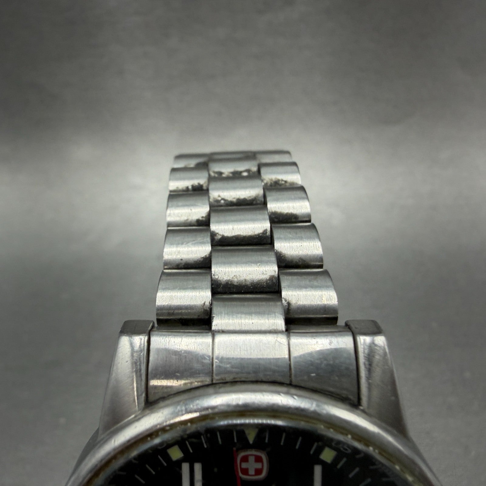 Wenger Watch Men 40mm Black Dial Steel Daydate Round 7016X New Battery Vintage4