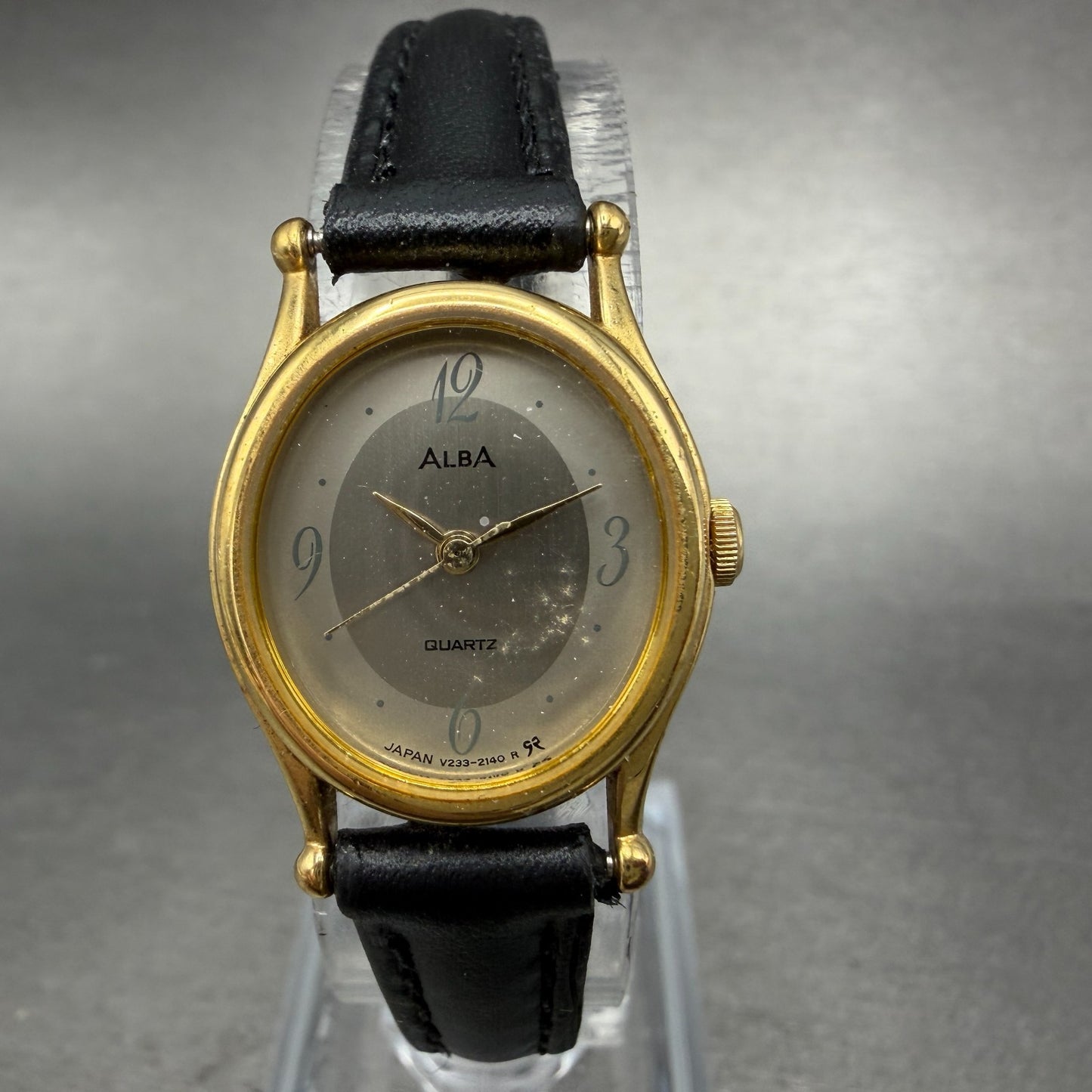 Seiko Alba Watch Women 19mm Silver Dial Gold Tone Oval V233-5890 New Battery0