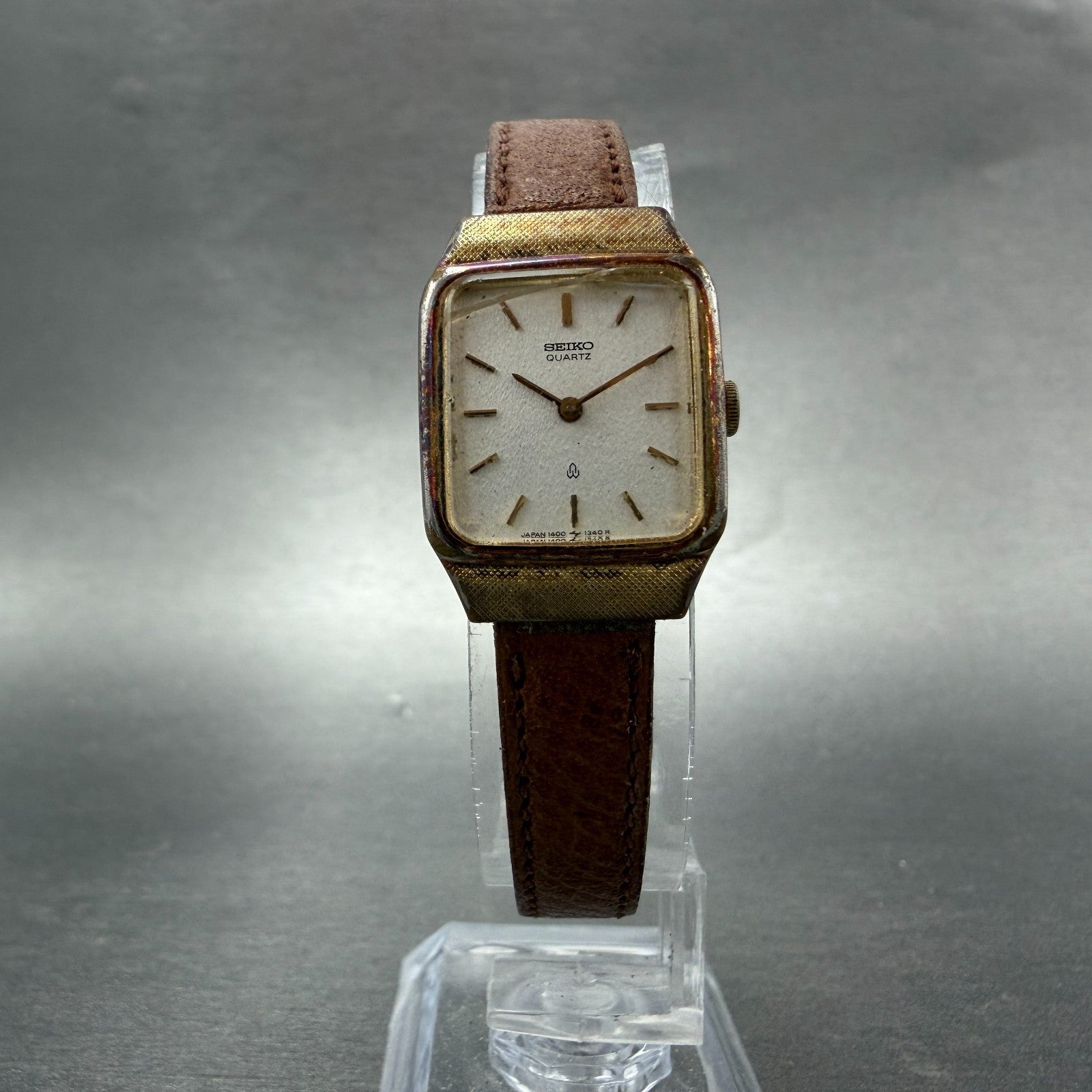 Seiko Tank Watch Women 19mm Silver Dial Gold Tone 1400-5830 New Battery Vintage5