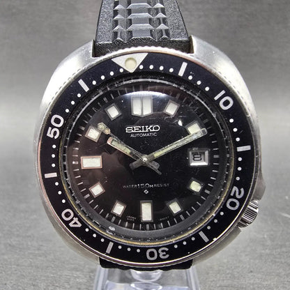 Seiko Captain Willard Dive Watch Men 44mm Black Dial Steel Date 6105-8110 Works0