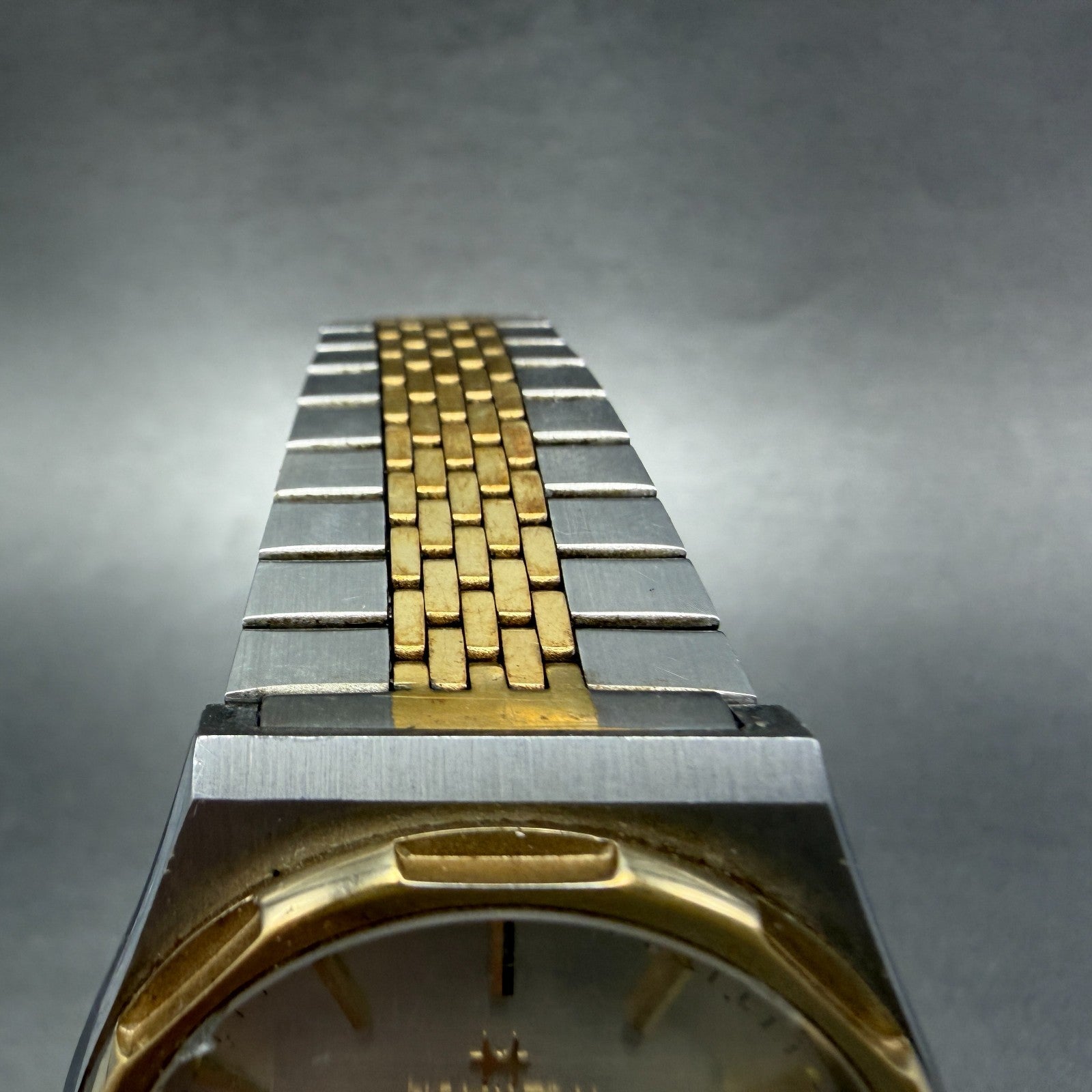 Hamilton Watch Men 35mm Silver Dial Two Tone Daydate Round 907880 PARTS5