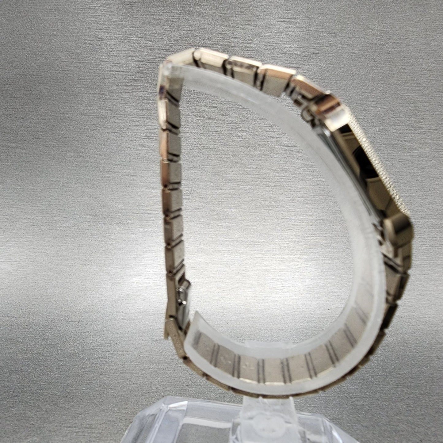 Seiko Exceline Tank Watch Women 19mm Silver Dial Gold Tone Rectangle New Battery8