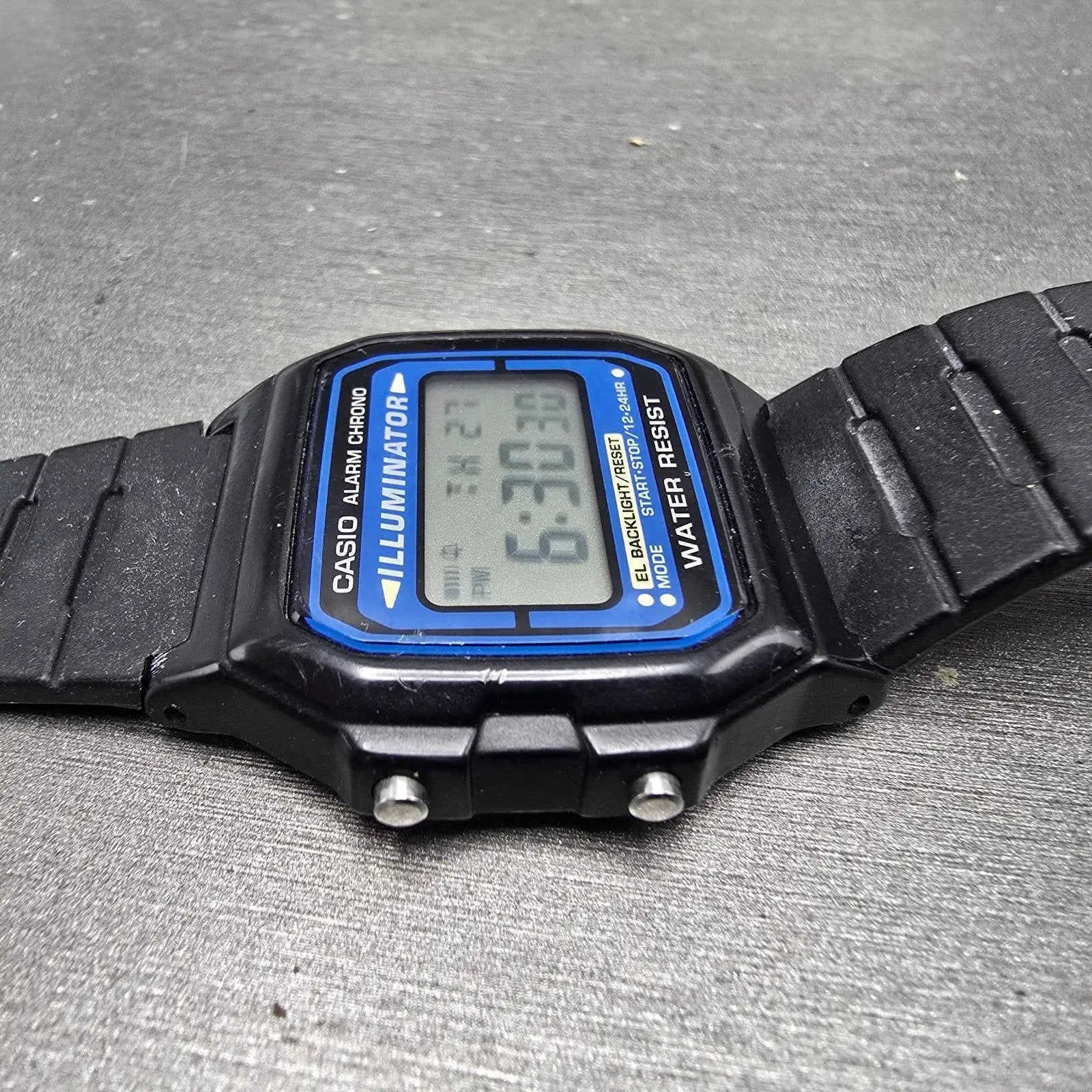 Casio F-105 Watch Men 36mm Digital Black Tone Alarm Chrono 3298 New Battery5