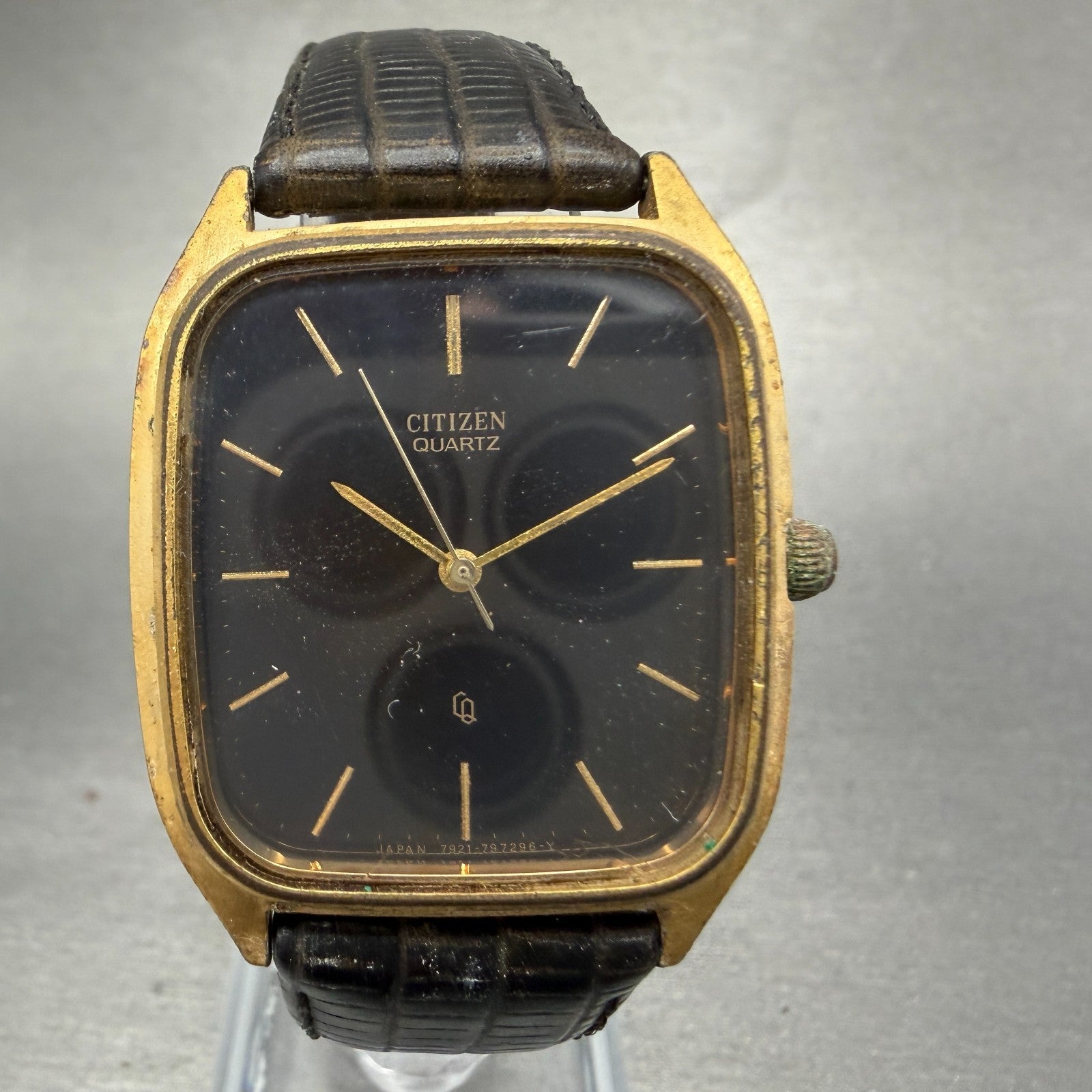 Citizen CQ Tank Watch Men 30mm Black Dial Gold Tone 4-796292 Rectangle PARTS0