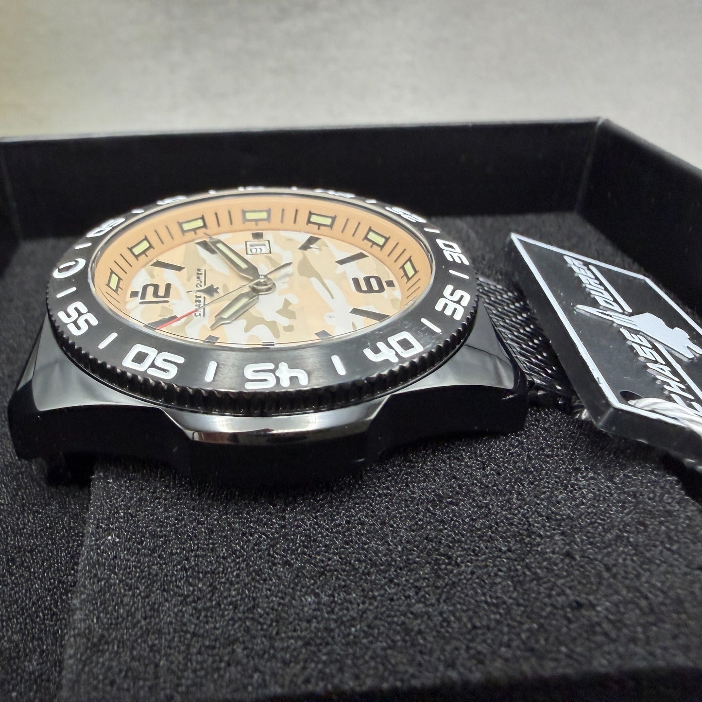 Chase Durer Dive Watch Men 46mm Brown Camo Dial Black Tone Date CDW-01833