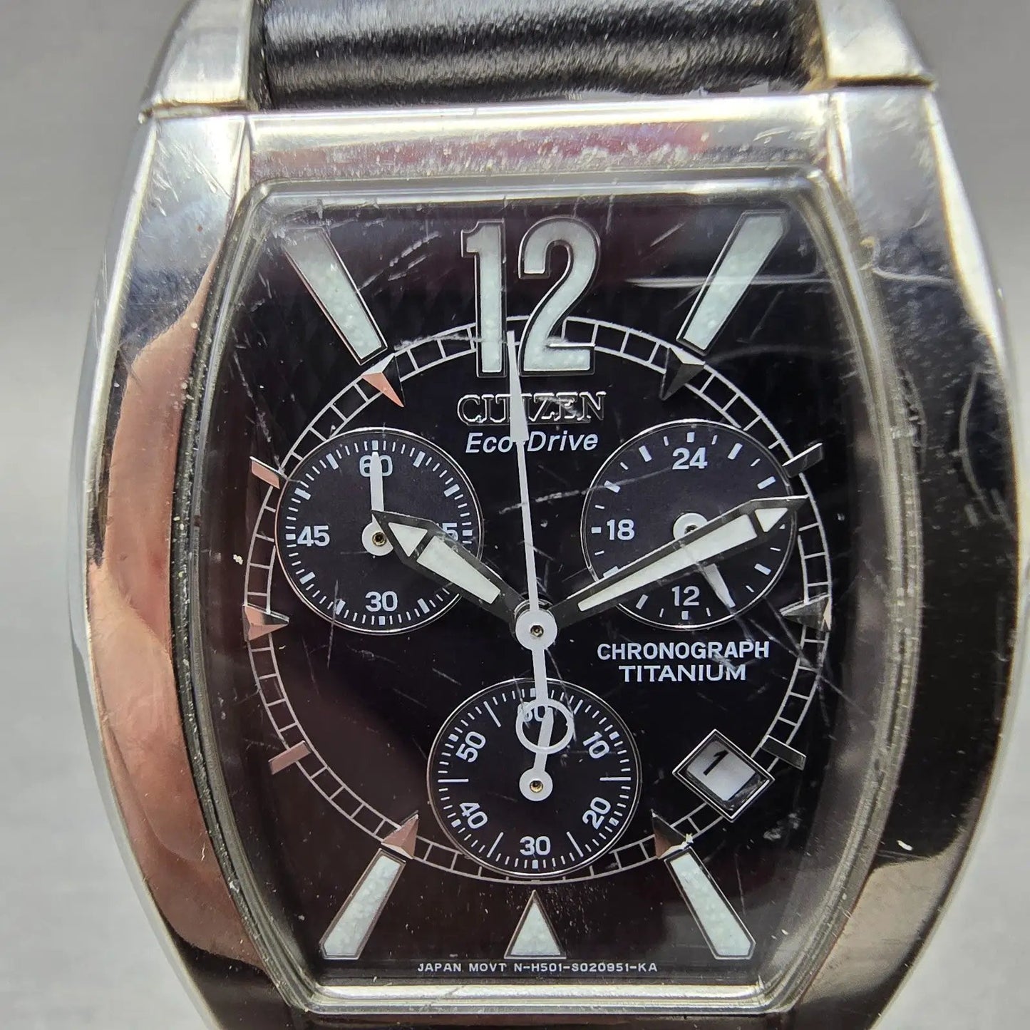 Citizen Eco-Drive Chronograph Watch Men 32mm Black Dial Titanium Date Runs KJ1