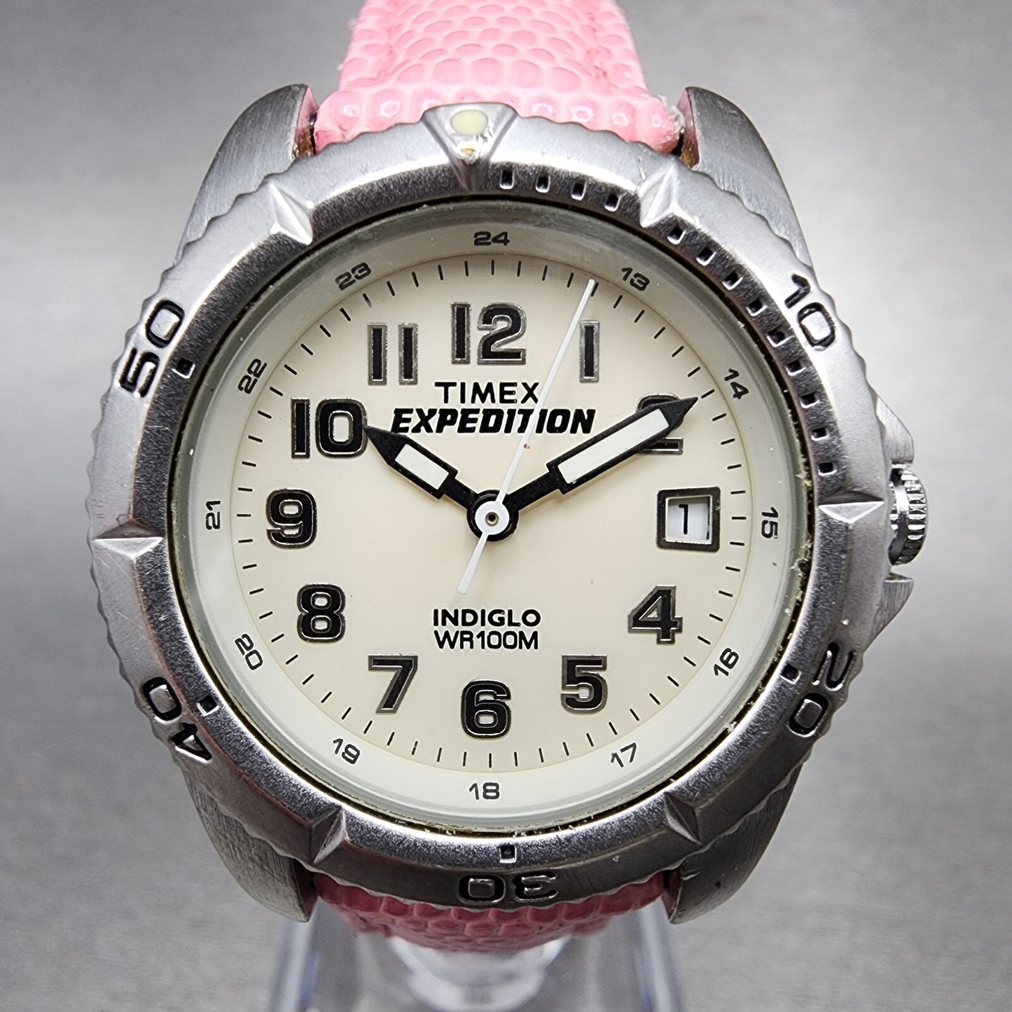 Timex Expedition Watch Women 31mm Cream Dial Steel Date Round New Battery1