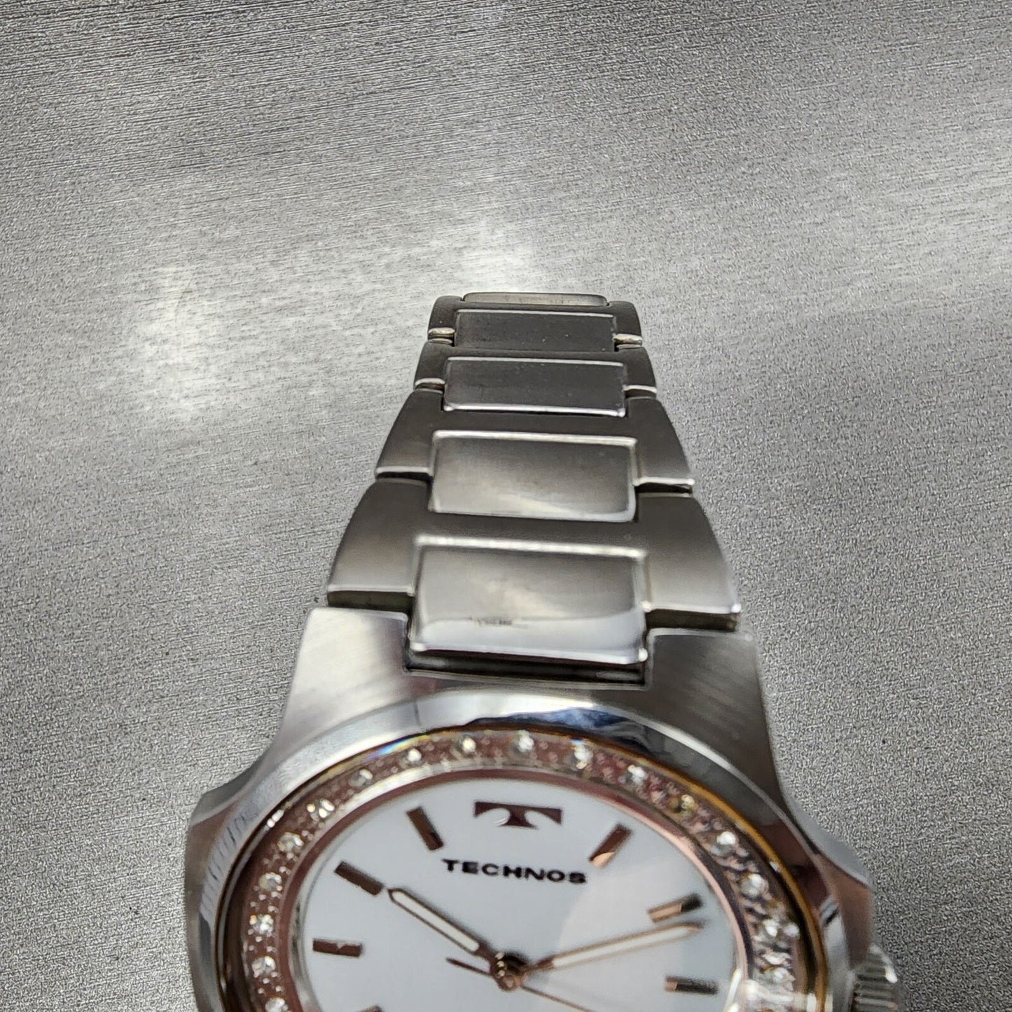 Technos 1900 Watch Men 41mm White Dial Steel Octagon T2591 New Battery
