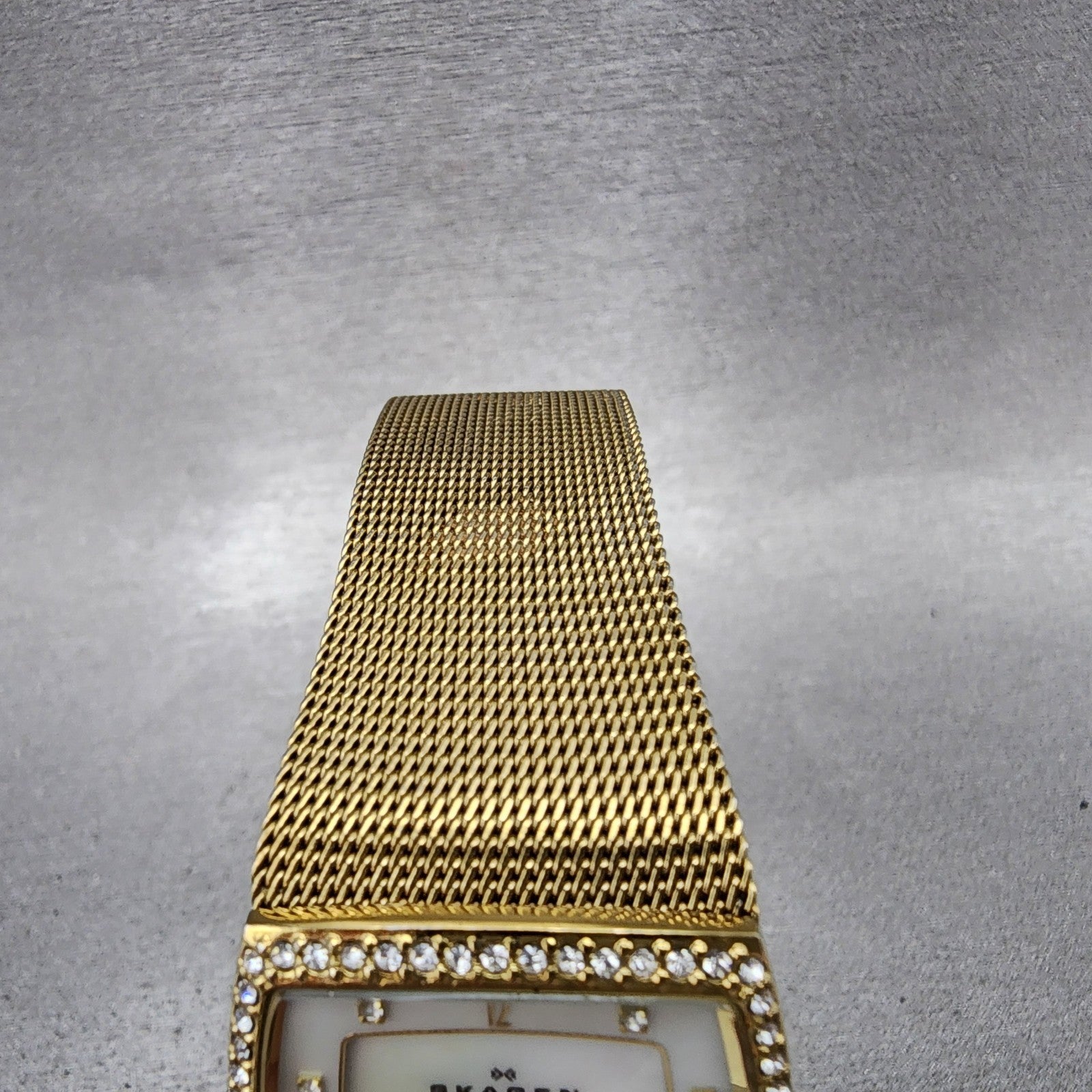 Skagen Tank Watch Women 27mm MOP Dial Gold Tone Rectangle 384SGG New Battery4