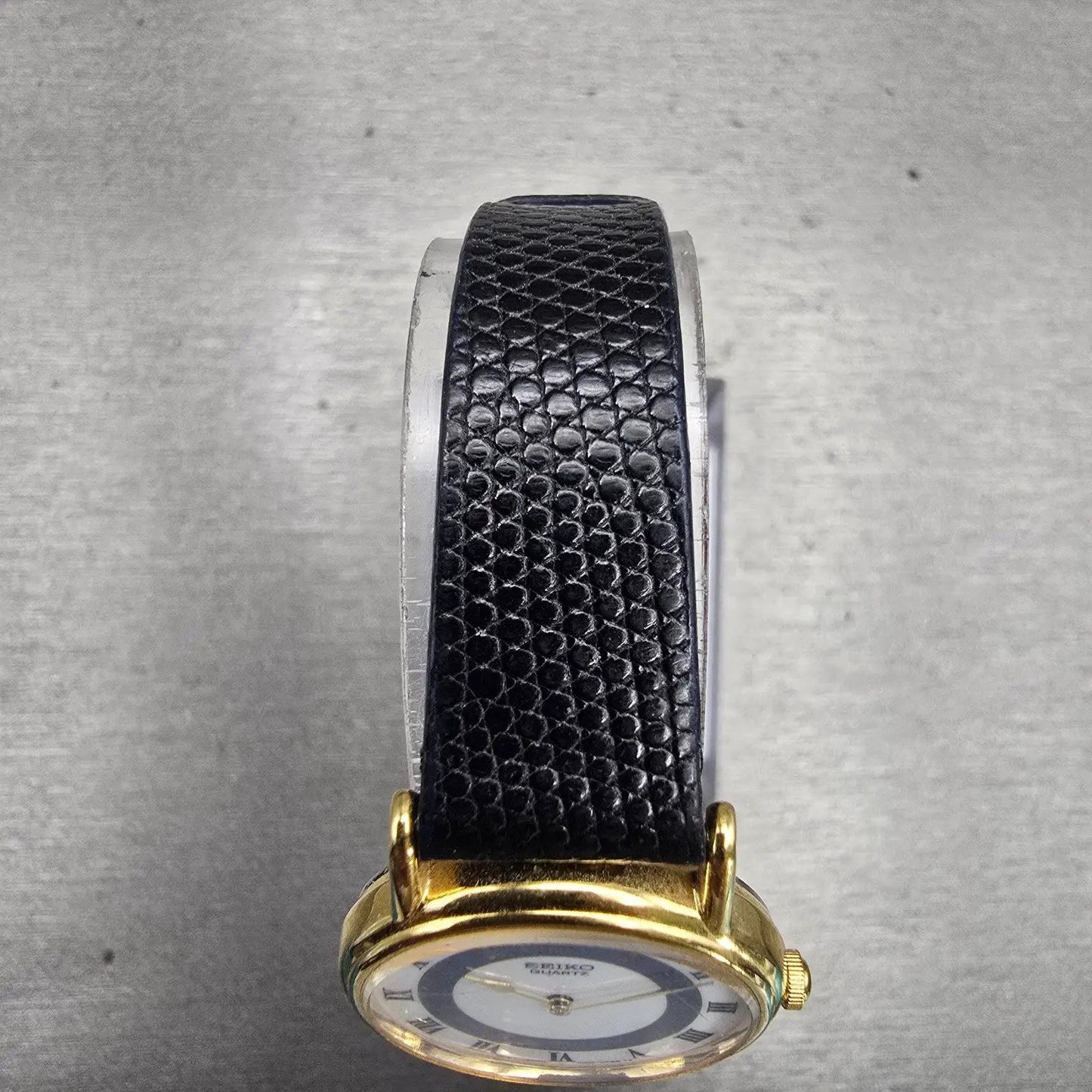 Seiko Watch Women 24mm White Dial Gold Tone Round 1N00-0B49 New Battery Vintage4
