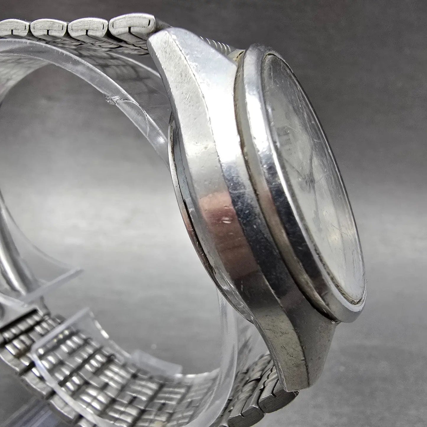 Seiko QZ Watch Men 36mm Silver Dial Silver Tone Round 0920-8000 New Battery VTG3