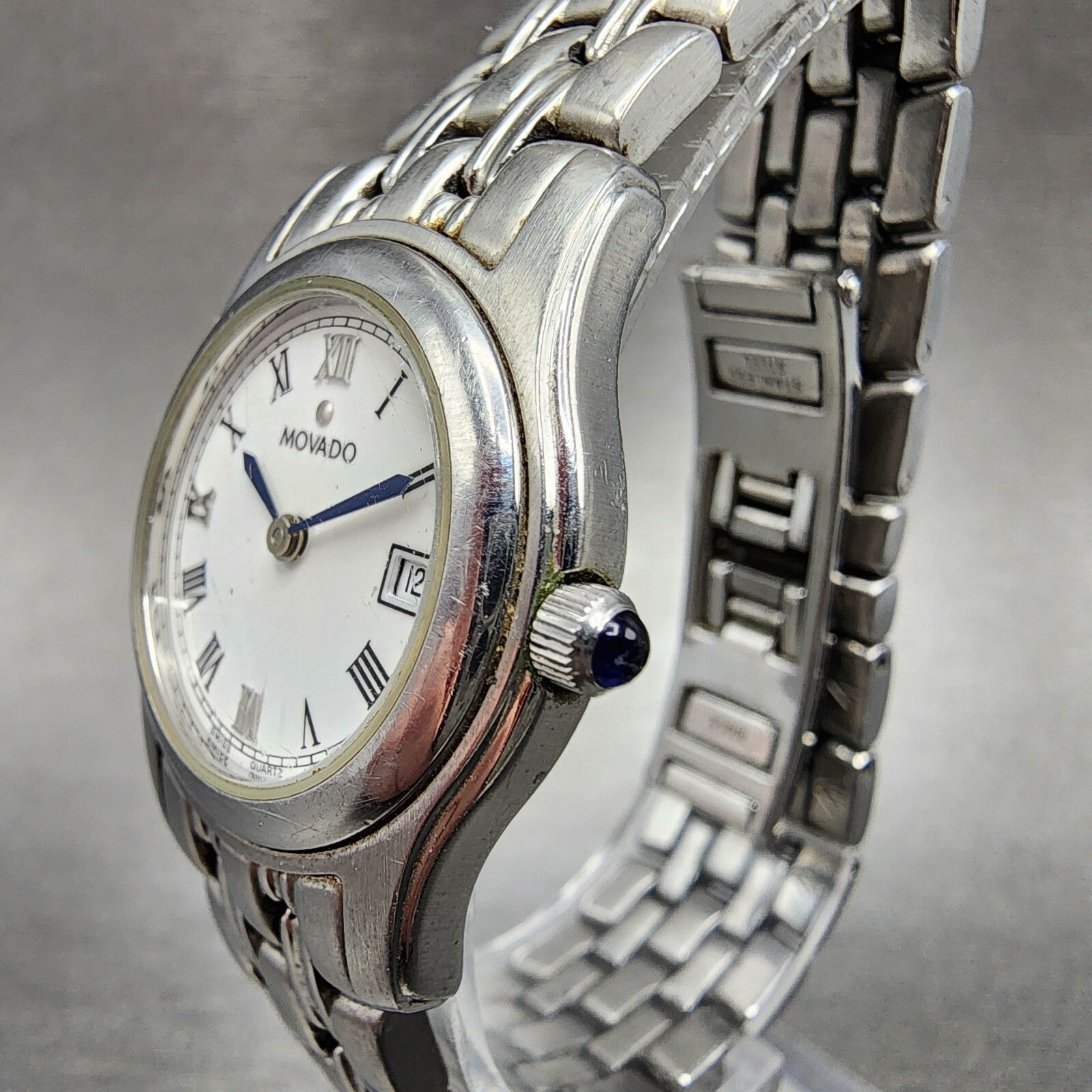 Movado Watch Women 26mm White Dial Steel Date Round 84E60850 New Battery2