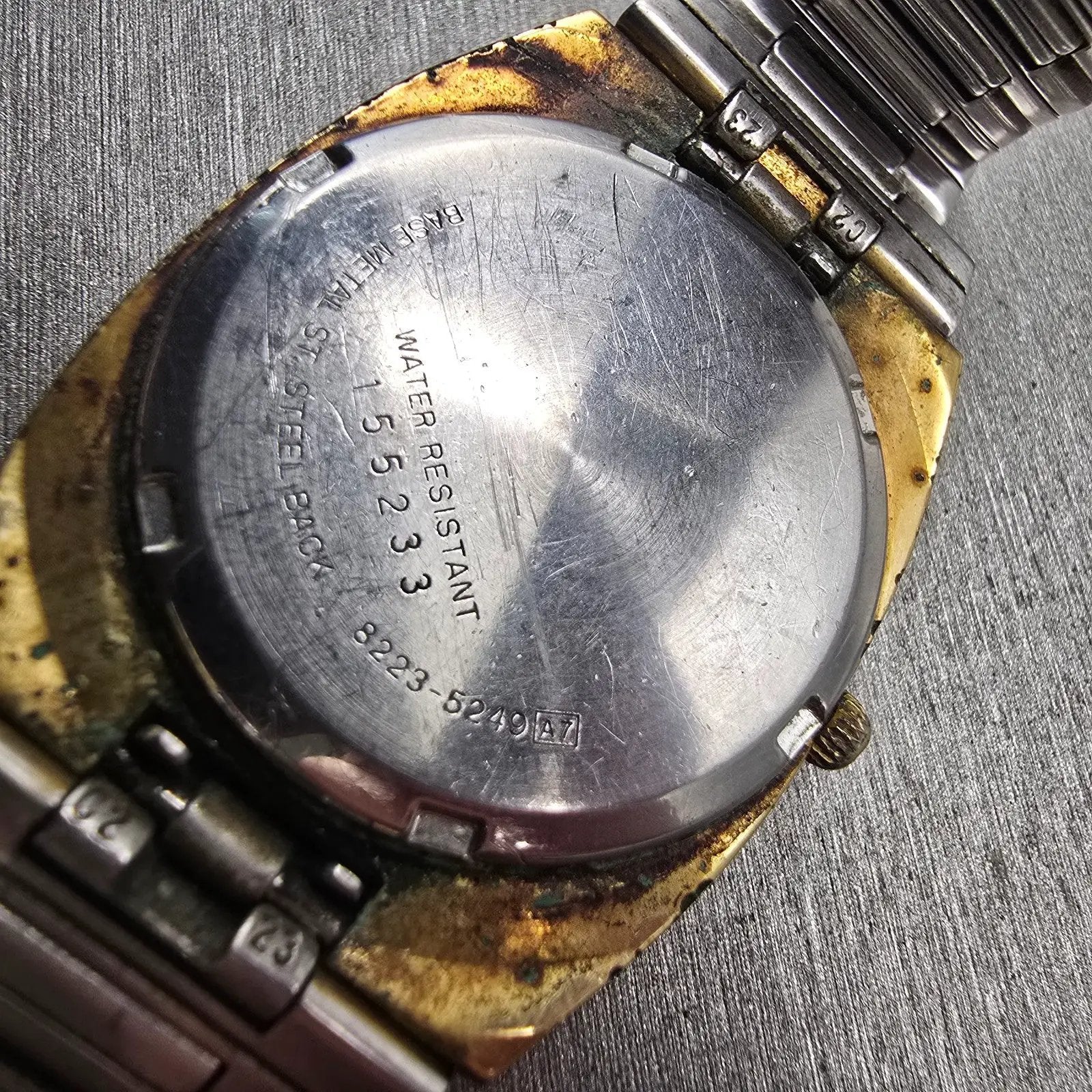 Seiko SQ Watch Men 32mm Silver Dial Gold Tone Daydate 8223-5249 New Battery VTG10