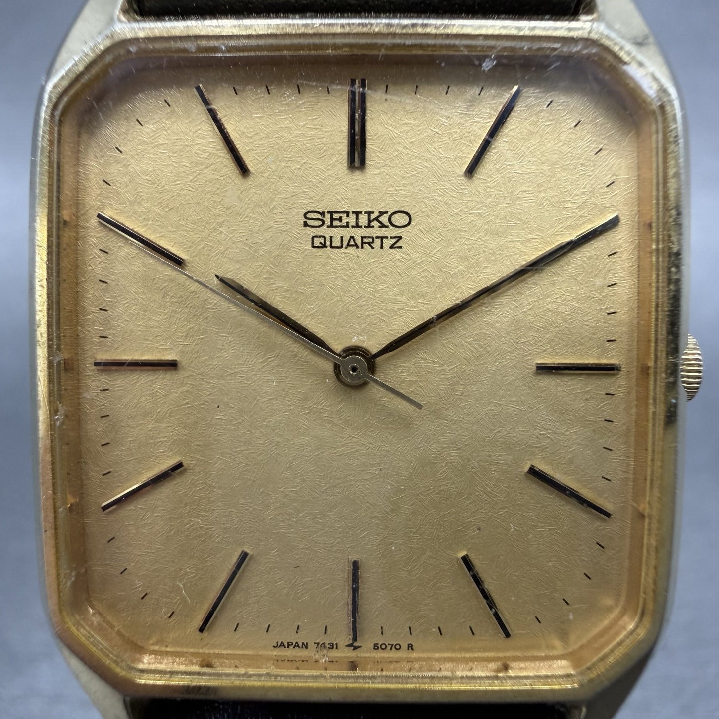 Seiko Tank Watch Men 27mm Champagne Dial Gold Tone 74315049 New Battery1