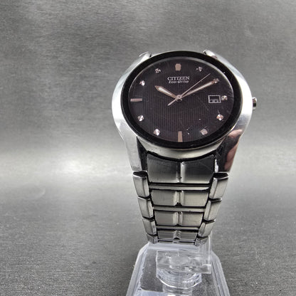 Citizen Eco-Drive Watch Men 37mm Black Dial Silver Tone Date E111-S058481 Runs5