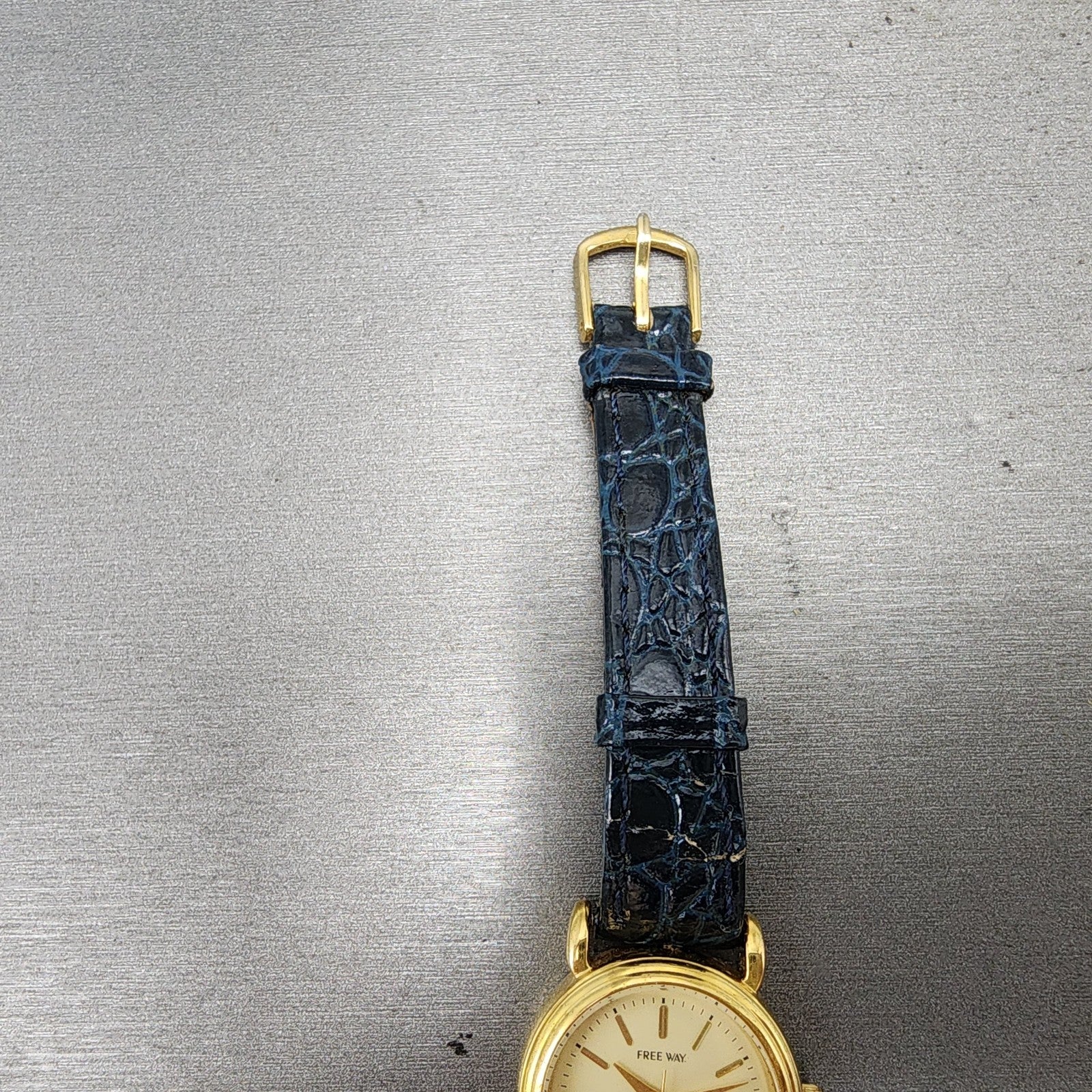 Citizen Freeway Watch Women 24mm Cream Dial Gold Tone Round New Battery VTG11