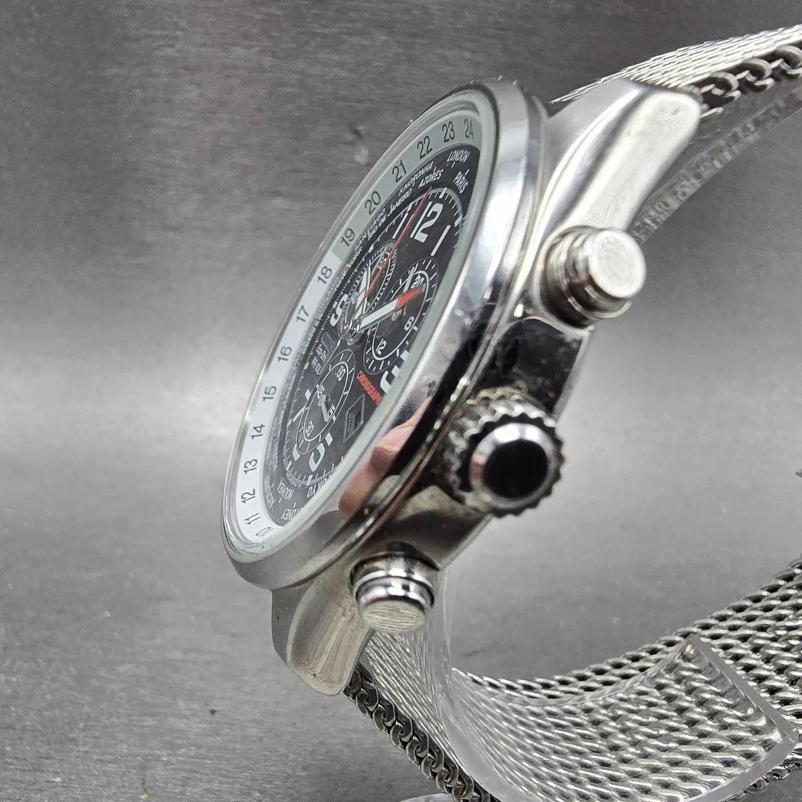 Citizen Eco-Drive World Timer Watch Men 43mm Black Dial Silver Tone Chrono Runs2