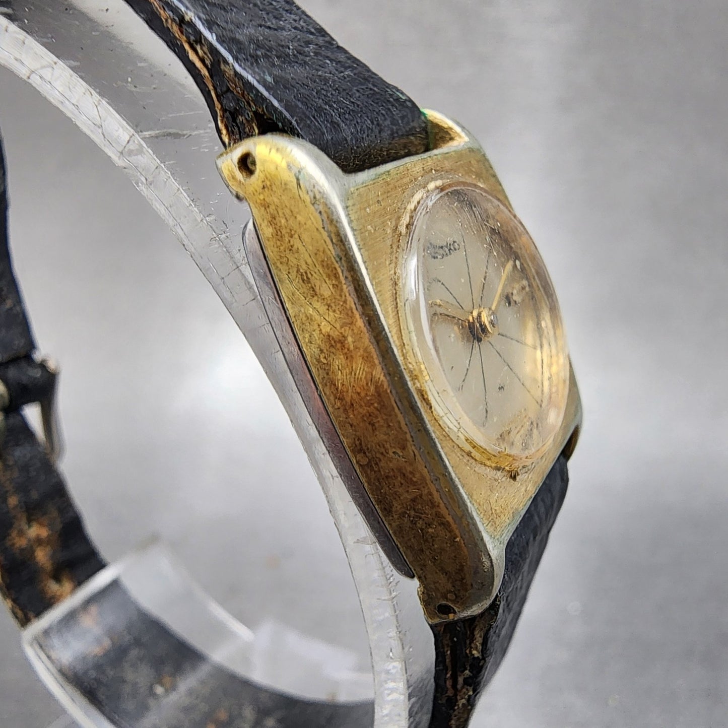 Seiko Tank Watch Women 19mm Champagne Dial Gold Tone Manual Rectagle 117009 Run3