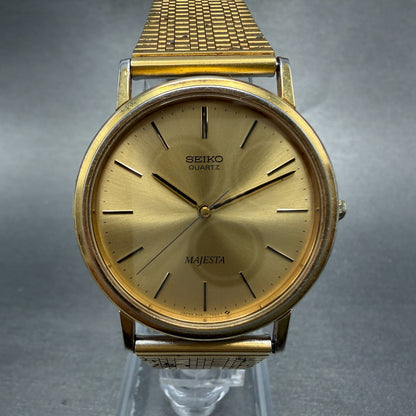 Seiko Majesta Watch Unisex 33mm Champagne Dial gold Tone 9061-7000 New Battery0