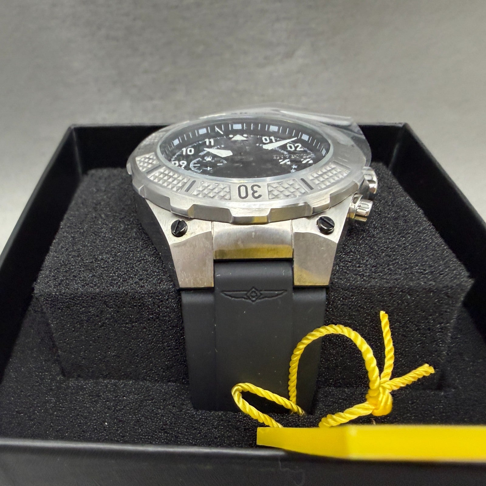 Invicta Aviator Ascend Chrono Watch Men 49mm Black Dial Steel Date 398882