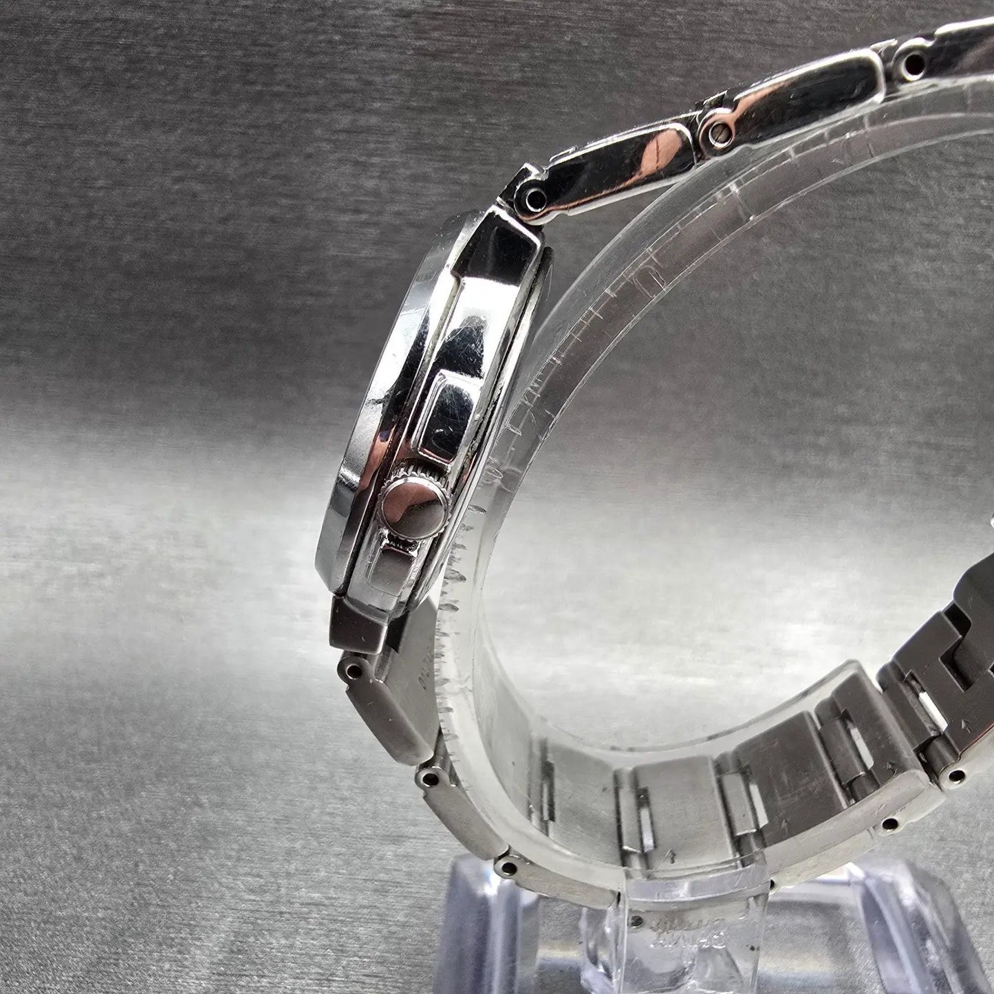 Seiko Lukia Watch Women 29mm Purple Dial Silver Tone Date Round 7N82-6E00 NewBat2
