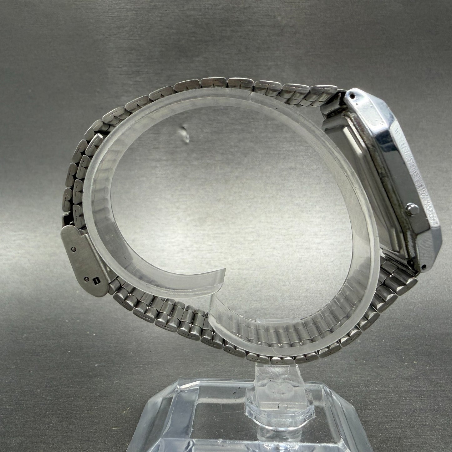 Casio AQ-320 Watch Men 31mm White Dial Silver Tone Analog Digital PARTS9