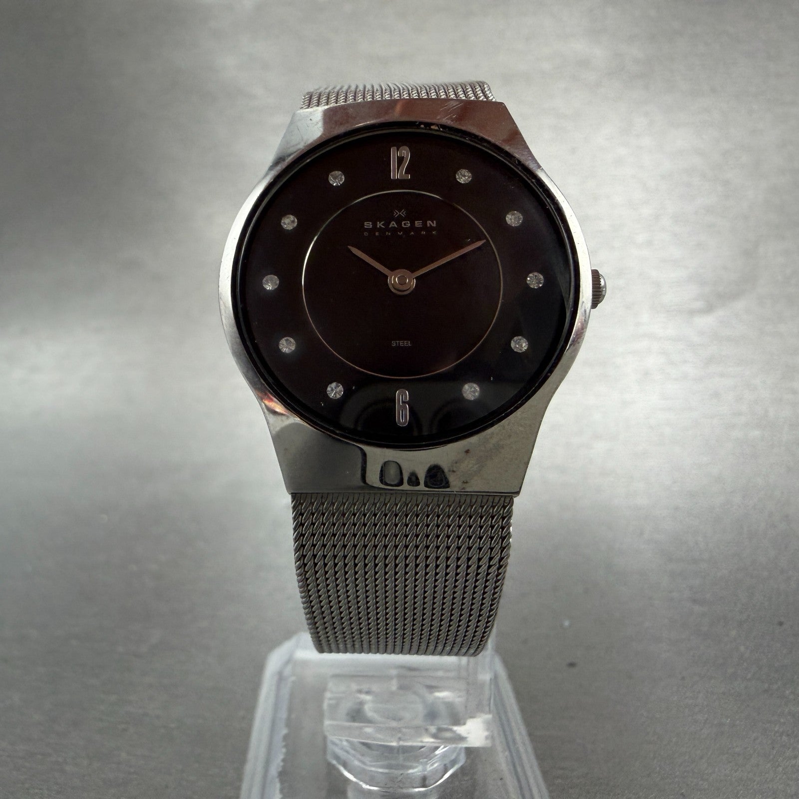 Skagen Watch Women 28mm Black dial Silver Tone Round 233SSSBD New Battery5