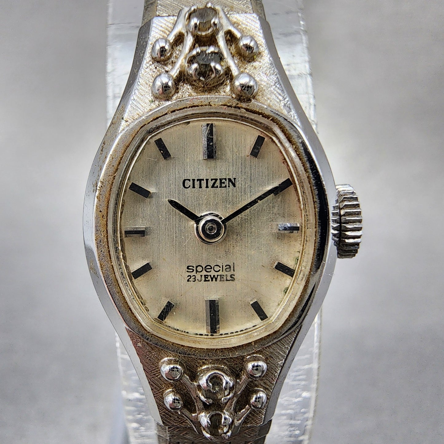 Citizen Special Watch Women 15mm Silver Dial Silver Tone Manual 4673247 Runs1