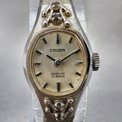 Citizen Special Watch Women 15mm Silver Dial Silver Tone Manual 4673247 Runs1