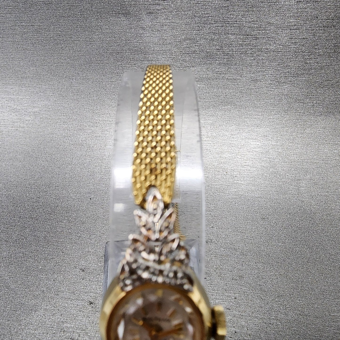 Waltham Watch Women 17mm Silver Dial Gold Tone Oval Diamon Accents Manual Wind4