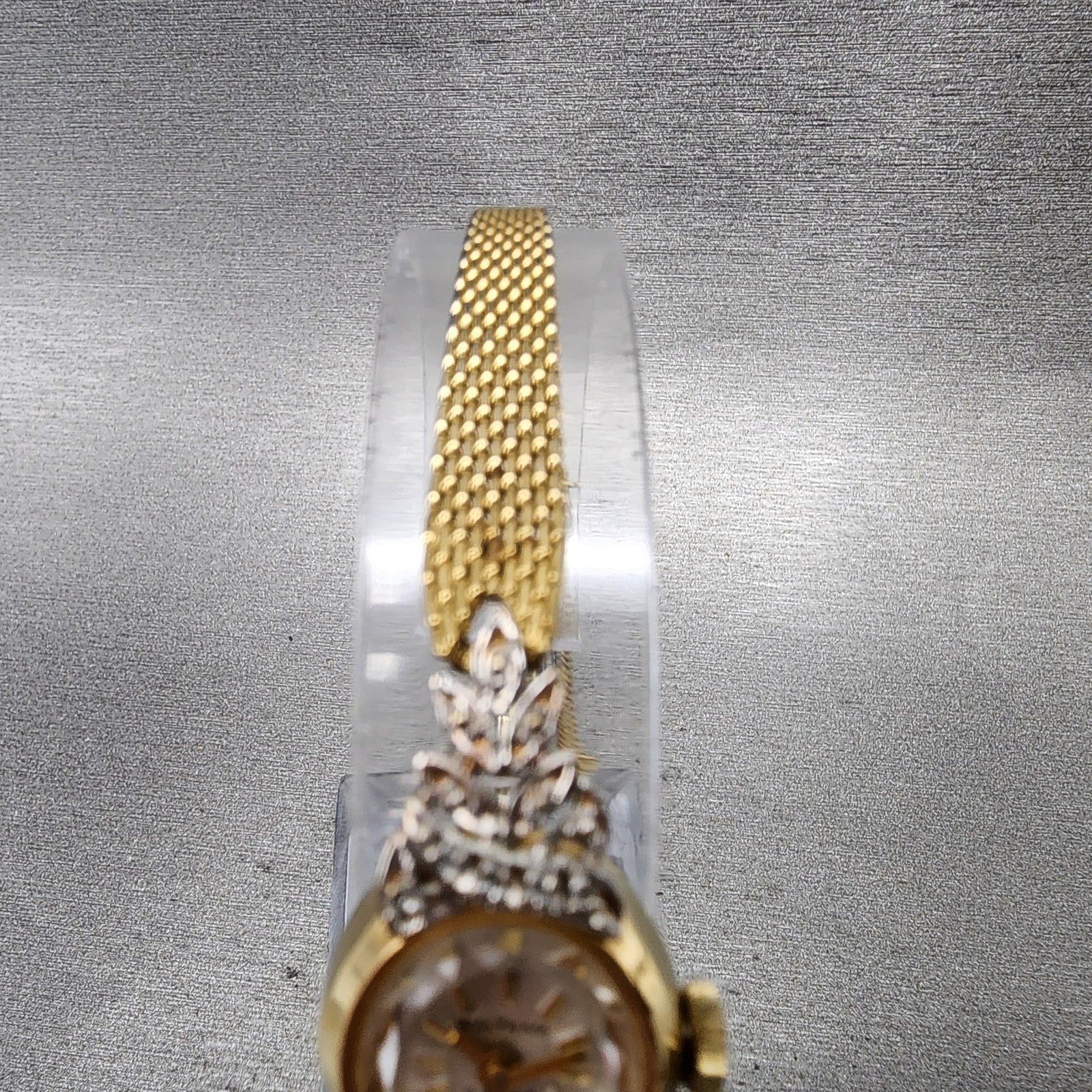 Waltham Watch Women 17mm Silver Dial Gold Tone Oval Diamon Accents Manual Wind4