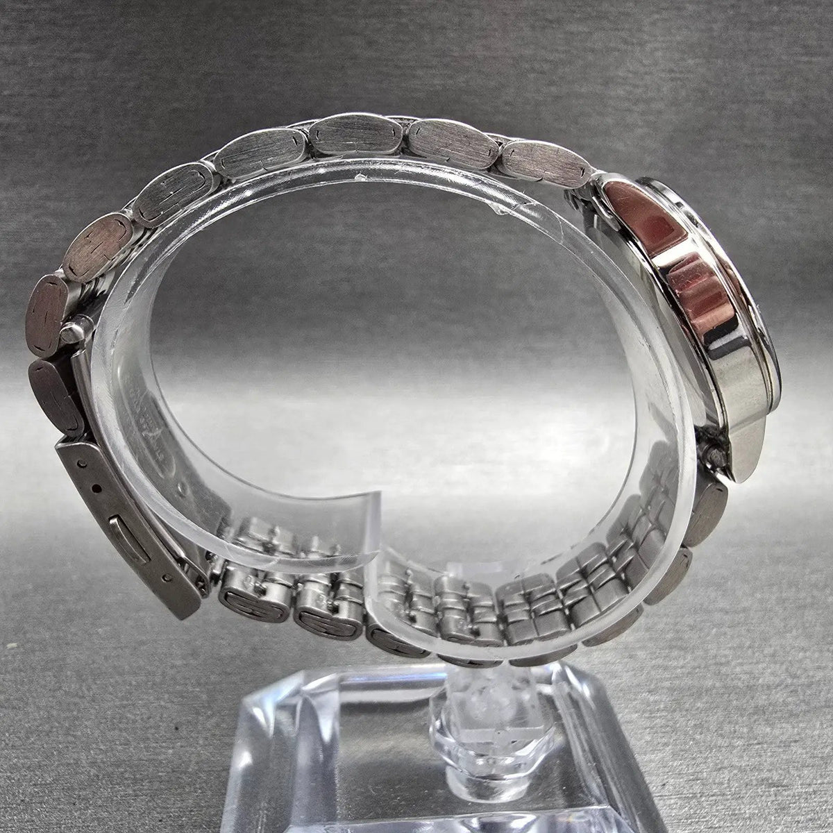 Seiko Watch Women 29mm Black Dial Silver Tone Date Round 6N22-00A0 New Battery8