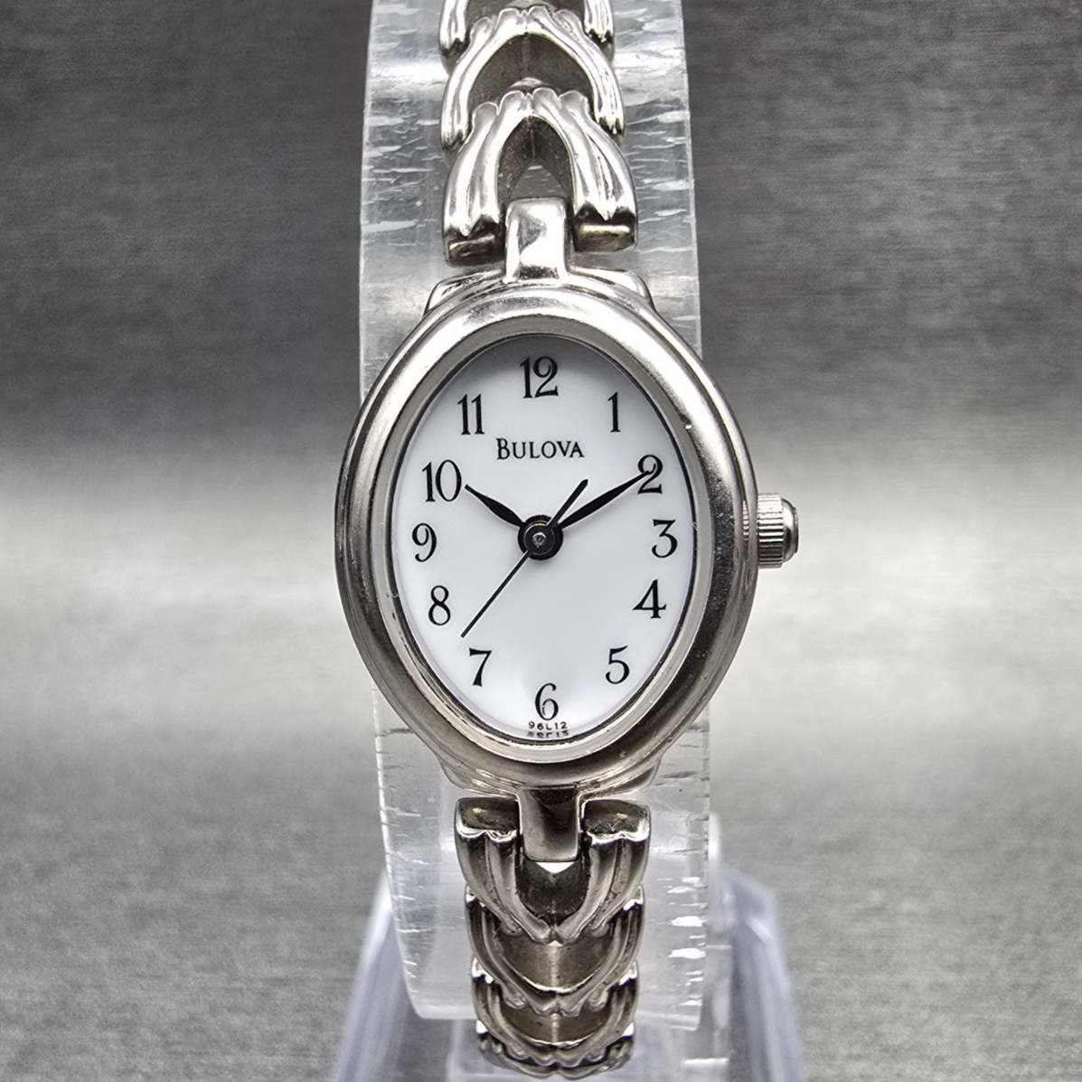 Bulova Watch Women 17mm White Dial Silver Tone Oval 96L12 New Battery JP 450