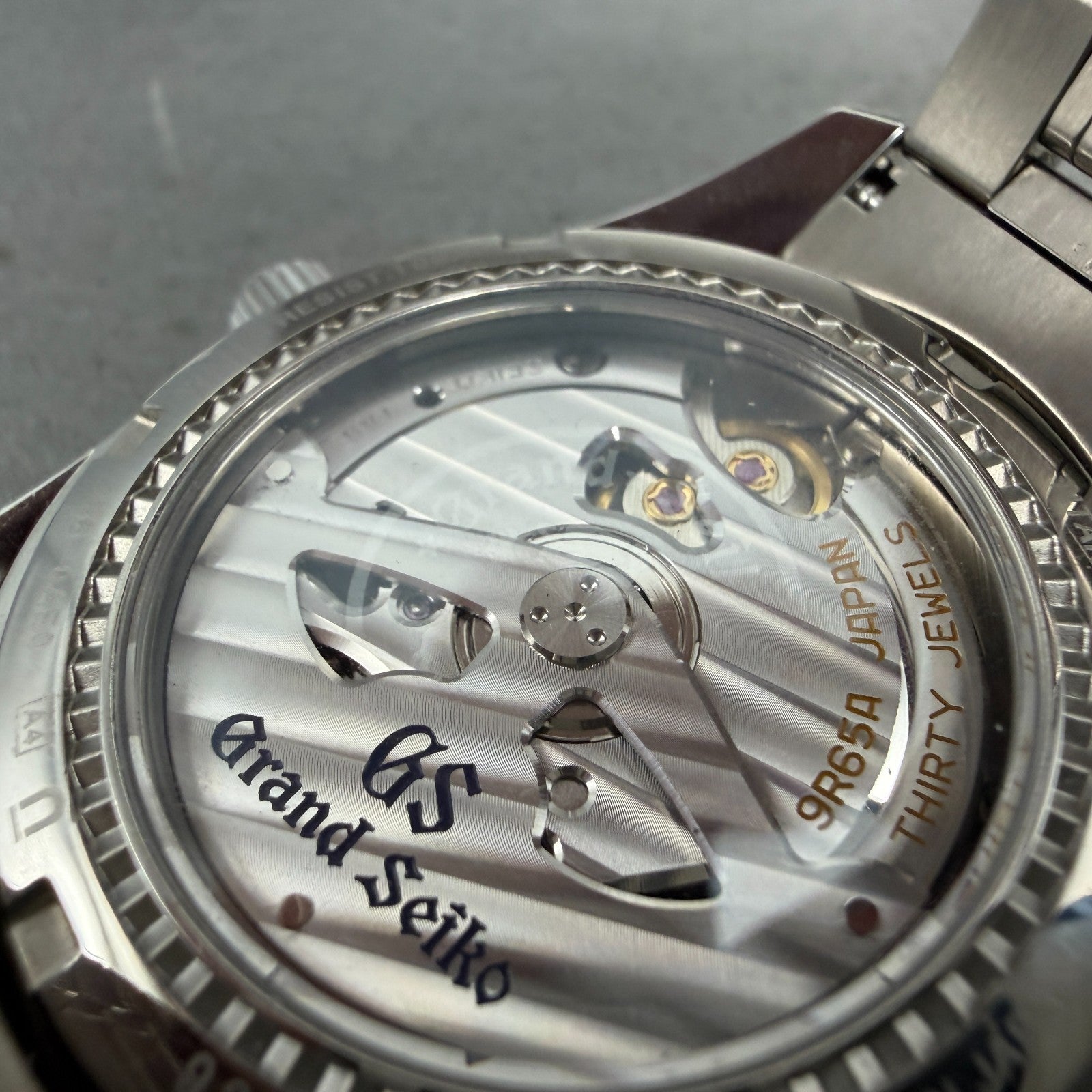 Grand Seiko Snowflake Watch Men 41mm White Dial Titanium Spring Drive SBGA21111
