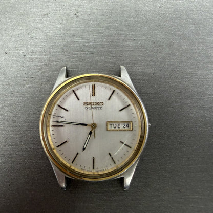 Seiko Watch Men 35mm Silver Dial Two Tone Round Daydate Vintage 7N43-8A39 PARTS0