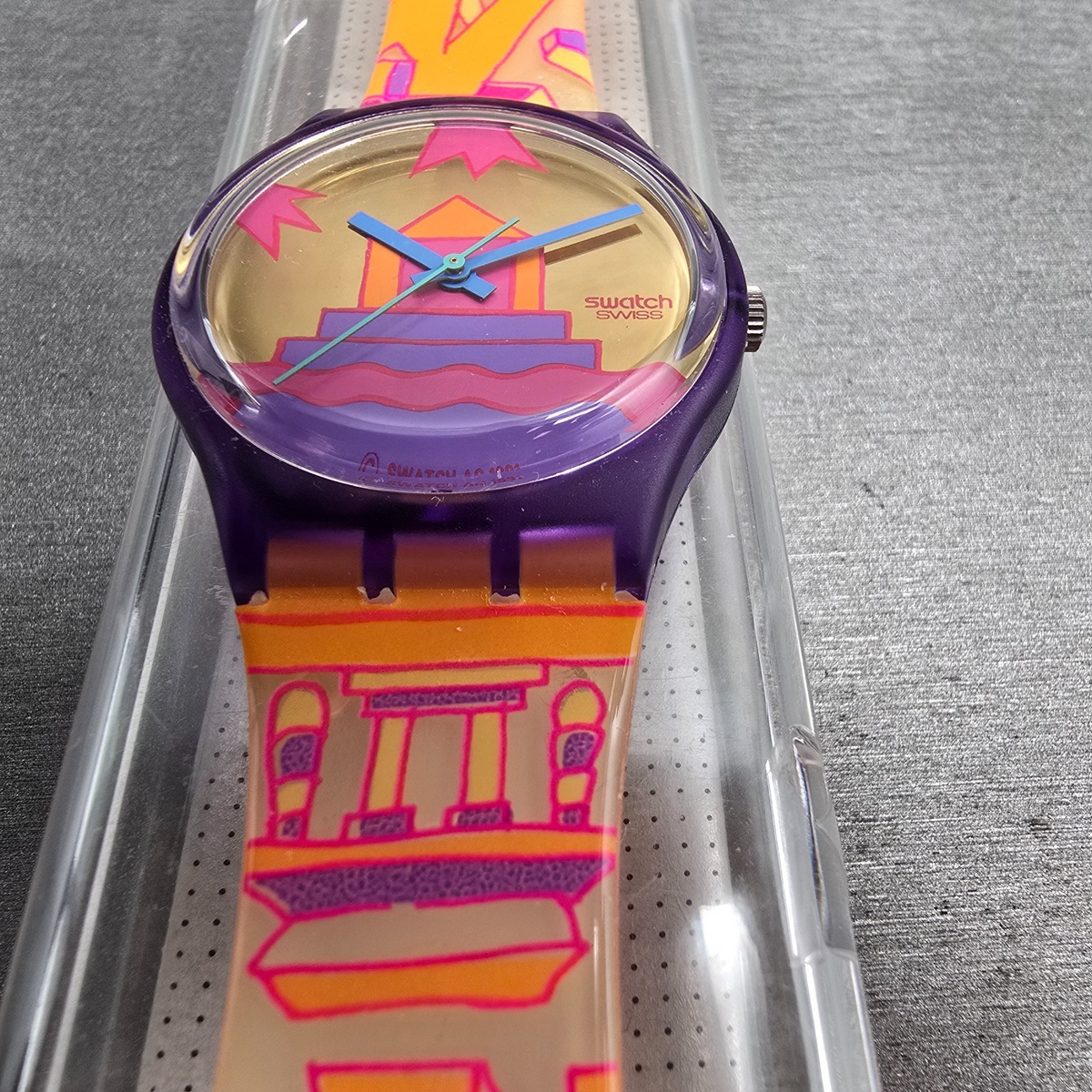 Swatch Rara Avis Watch Men 34mm Gold Dial Purple Case GV103 New Battery NOS6
