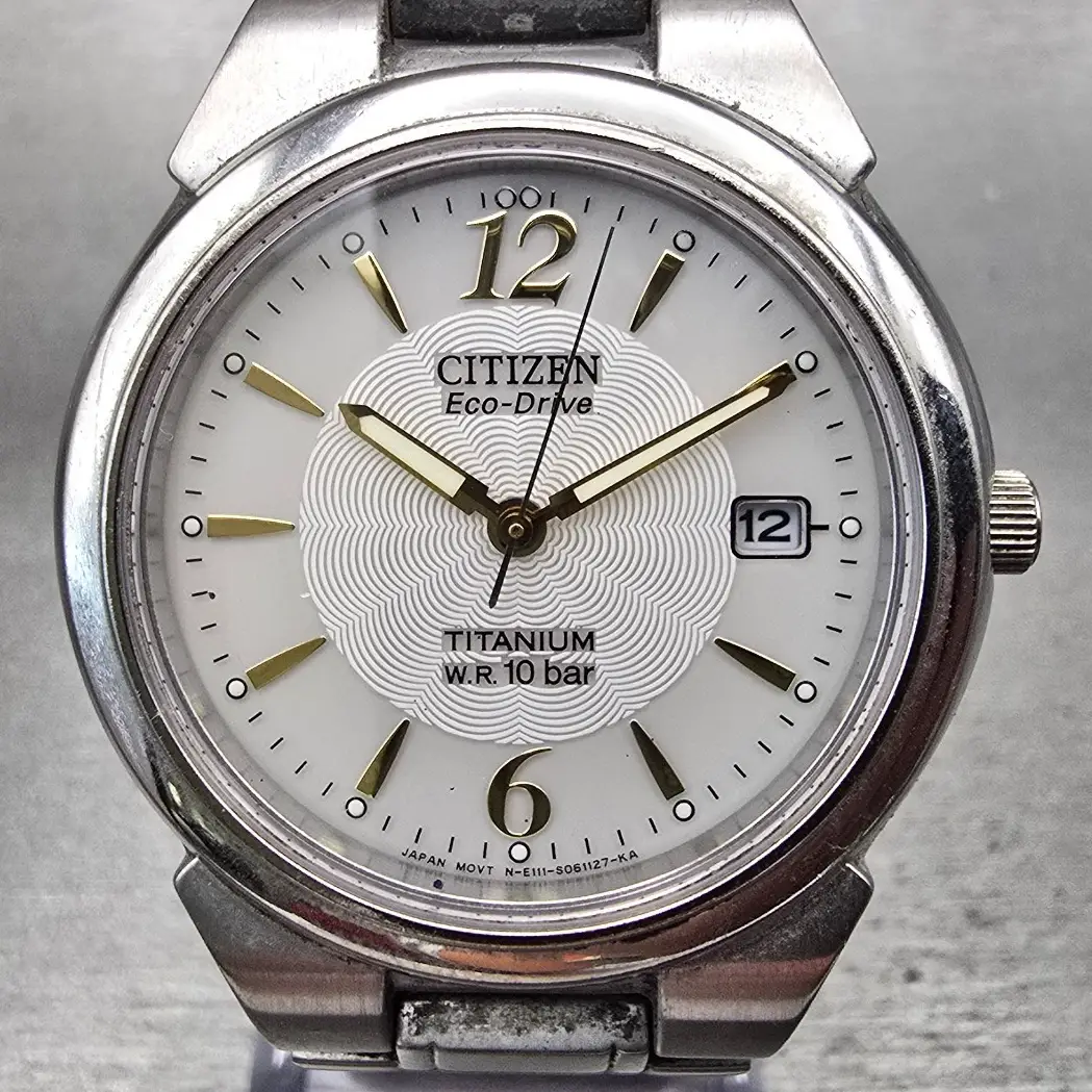 Citizen Eco-Drive Watch Men 36mm White Dial Titanium Date E111-S036461 Works1