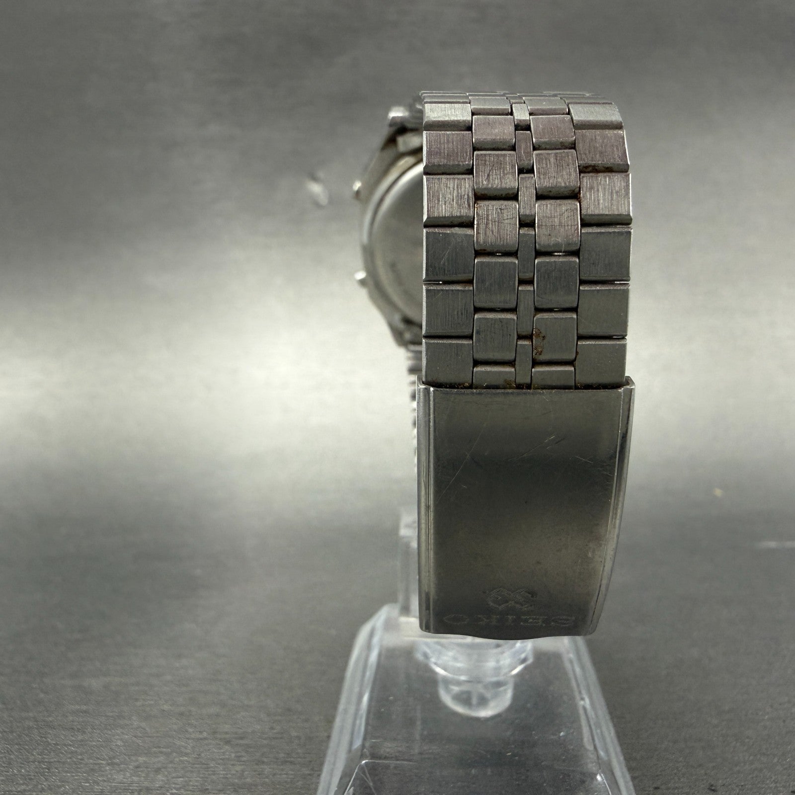Seiko Digital Watch Men 33mm LCD Silver Tone Alarm Chrono A914-5A09 PARTS8