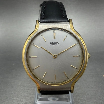 Seiko Watch Men 33mm Silver Dial Two Tone Round Vintage 5Y30-7010 New Battery0