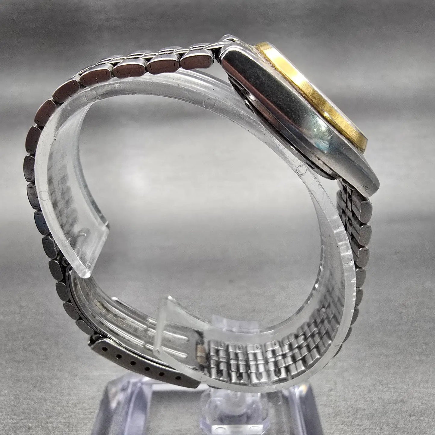 Seiko Watch Women 24mm White Dial Two Tone Daydate Round 7N83-0011 New Battery8