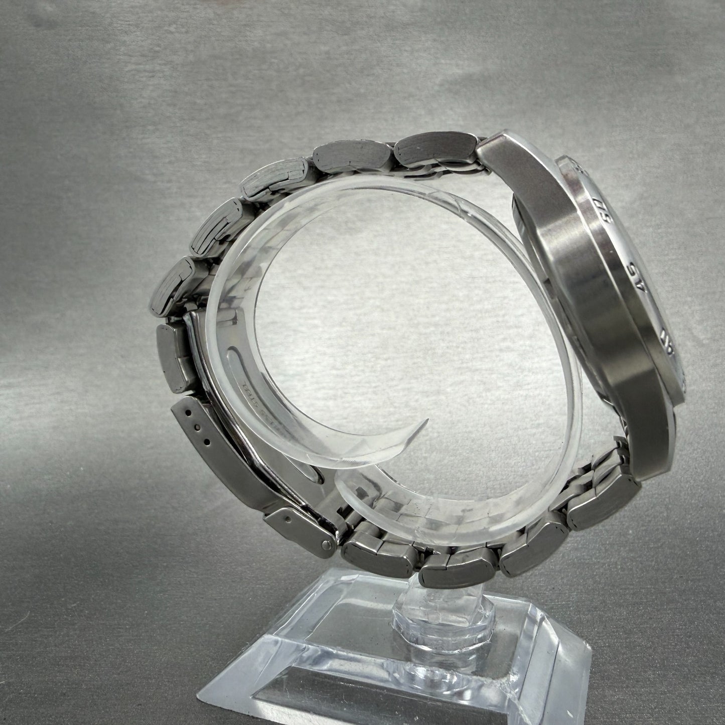 Wenger Dive Watch Men 38mm Black Dial Silver Tone Daydate Round New Battery8