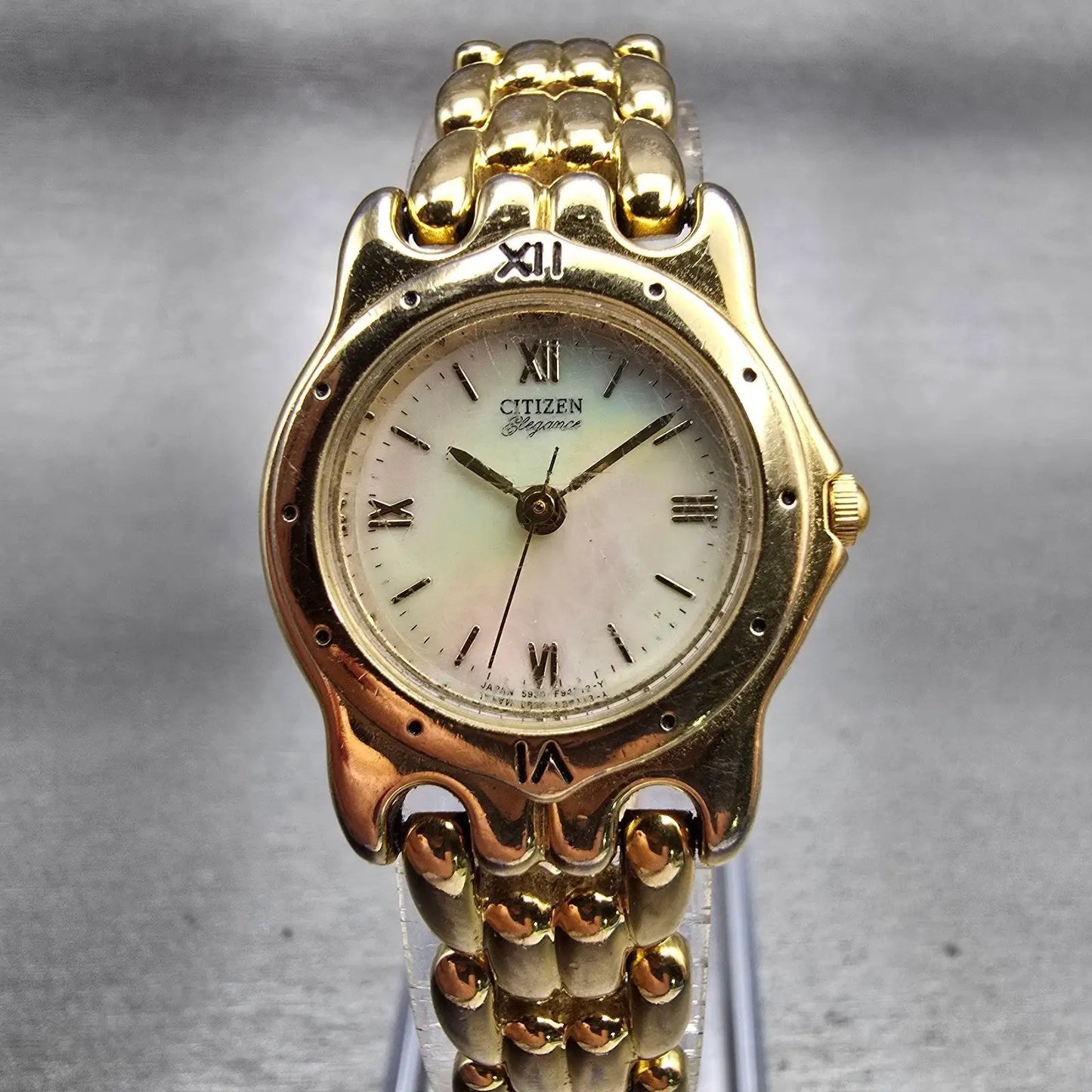 Citizen Elegance Watch Women 23mm MOP Dial Gold Tone Round 5930-F91342 New Batt0